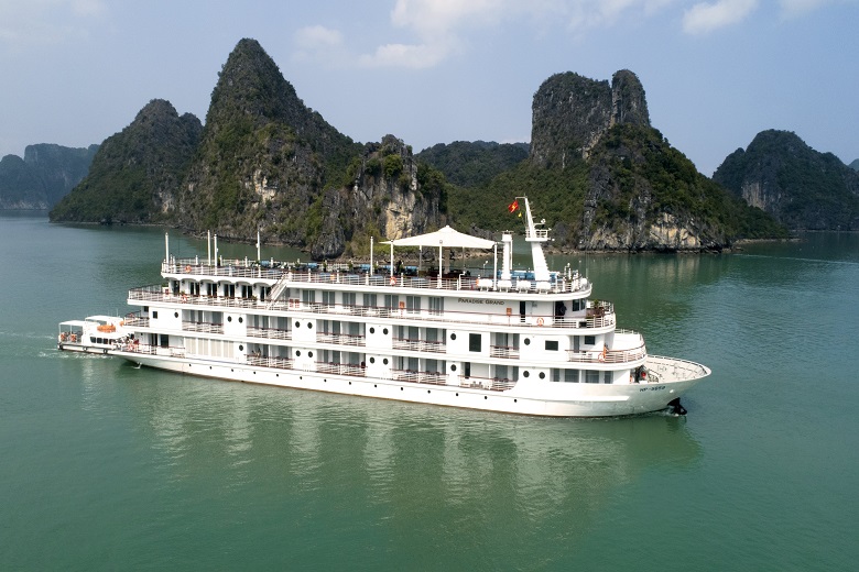 Du thuyền 5* Paradise Grand Cruise Lan Hạ